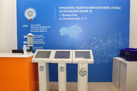 Стойка администратора и терминалы электронной очереди