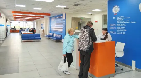 Если у Вас возникли вопросы по порядку получения услуг налогового органа, обратитесь к администратору зала