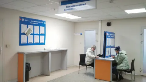 В Инспекции предусмотрены места для заполнения деклараций и заявлений