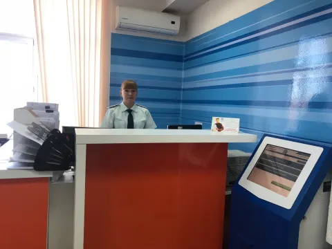 Если у Вас возникли вопросы по порядку получения услуг налогового органа, обратитесь к администратору операционного зала