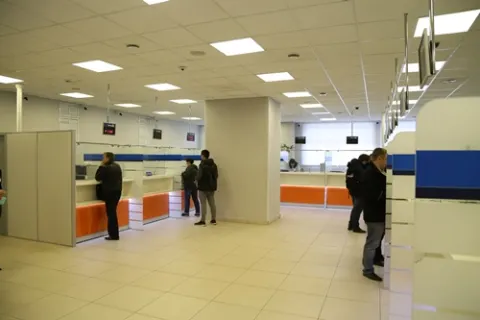 Операционный зал выдачи документов